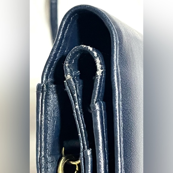 Buxton Blue Crossbody Wallet Purse with Many Zipper Pockets Card Slots 52” Strap - Picture 15 of 16